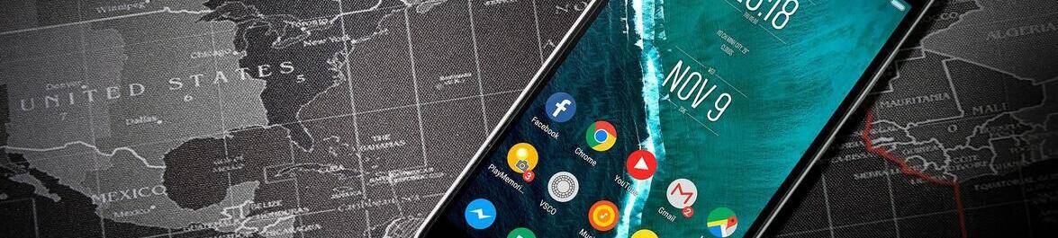 
          Teaching Economics with Real-World Context 
  