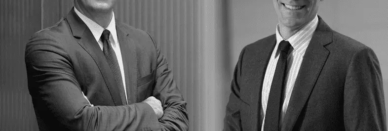 
          The INOMICS Questionnaire: Fratzscher v Cochrane
  