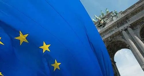 
          Scholarships for Students in Europe: UK, Spain, Italy and France  
  