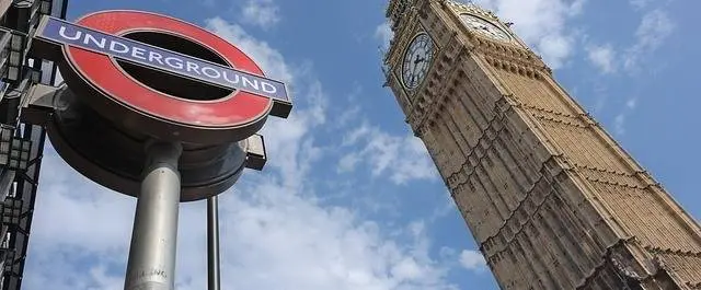 
          Work visas for the UK (for academic & highly qualified professionals)
  