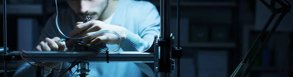 
          10 Characteristics of Successful Engineers [Infographic]
  