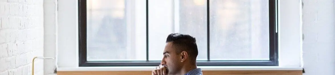 
          Should you prolong your predoc life?
  