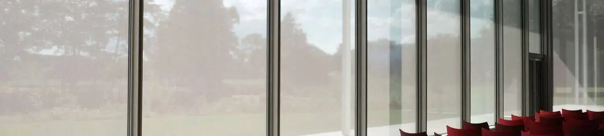 
          How to Organise a Conference
  