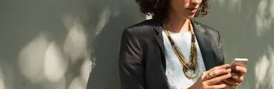 What Should Women Wear to Academic Conferences?